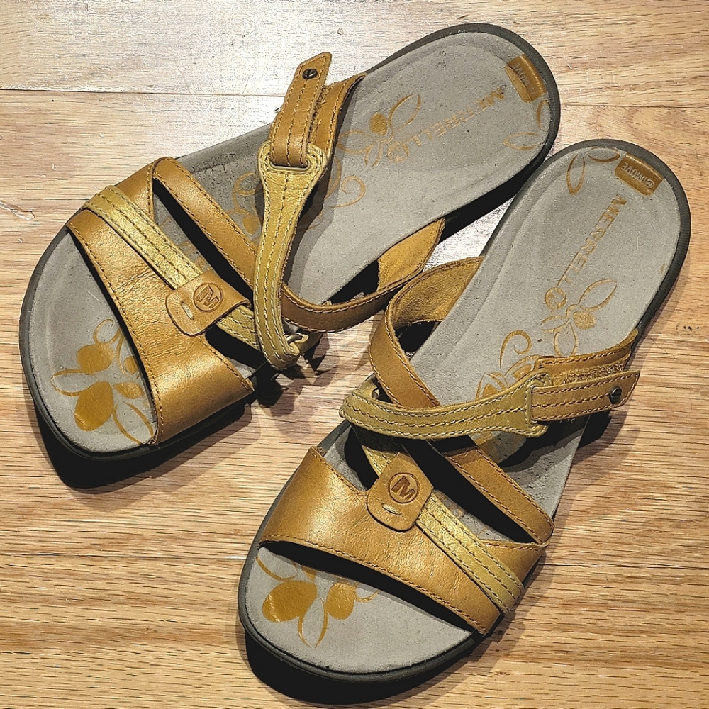 🔥SOLD  Merrell Slip On Sandals